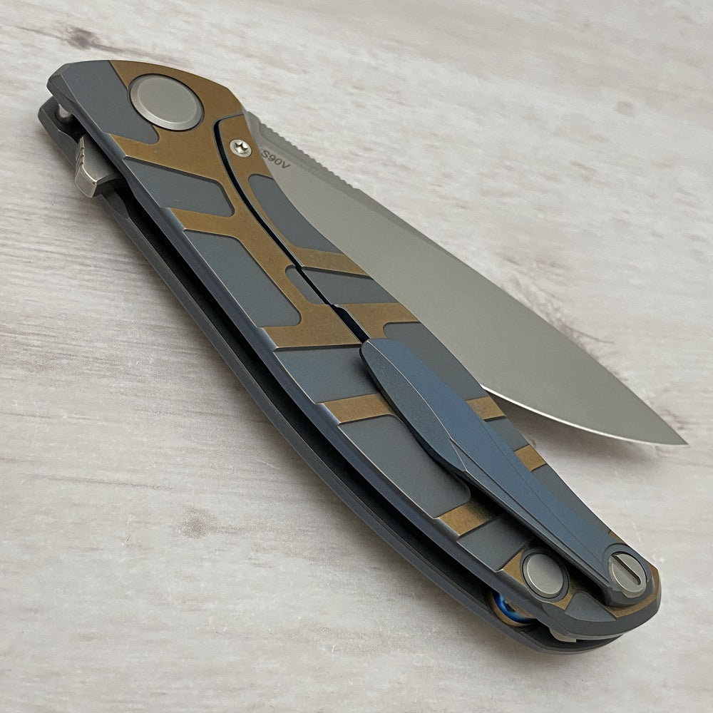 SHIROGOROV RECON 1 EXCLUSIVE F95 "T" PATTERN BLUE & BRONZE - S90V BLADE - TITANIUM HANDLE - MRBS