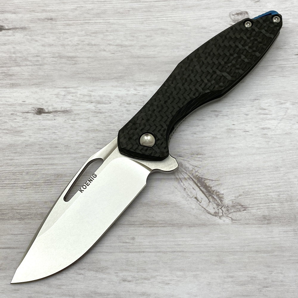 KOENIG KNIVES ARIUS - TITANIUM - CARBON FIBER HANDLE - M390 BLADE