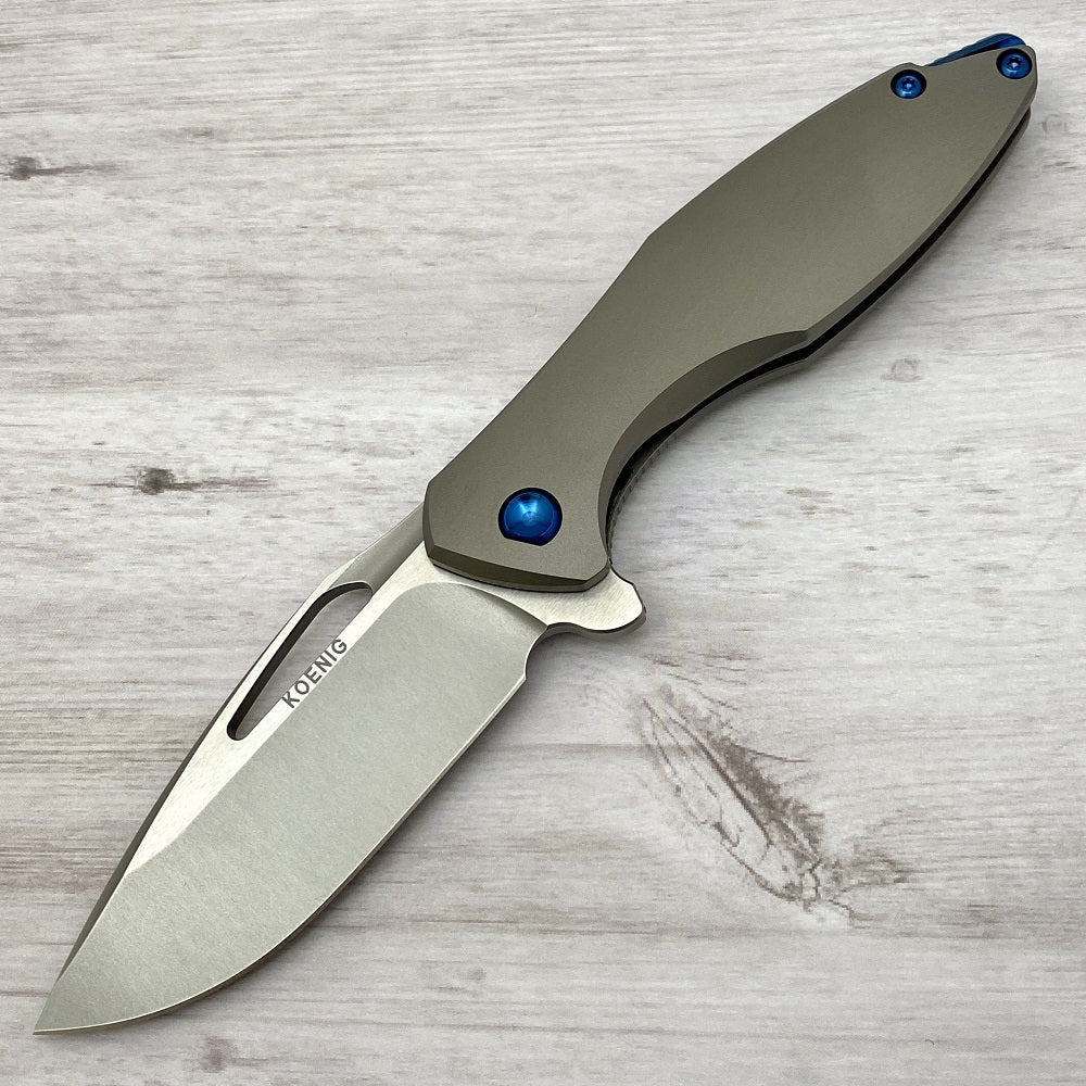 KOENIG KNIVES ARIUS - TITANIUM HANDLE - M390 BLADE