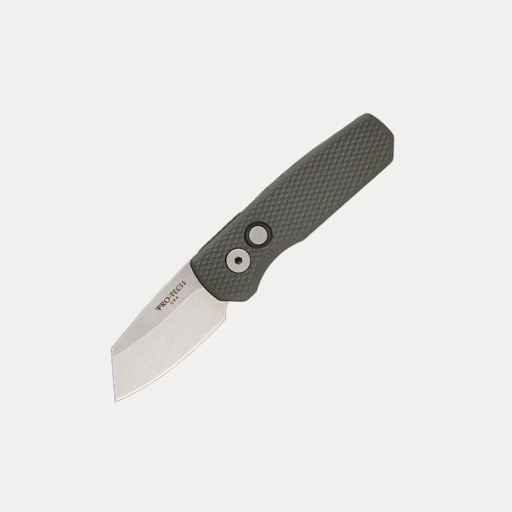 Pro-Tech Knives Runt 5 / Textured Green Aluminum Handle / Stonewash Magnacut Reverse Tanto Blade / R5405-GREEN