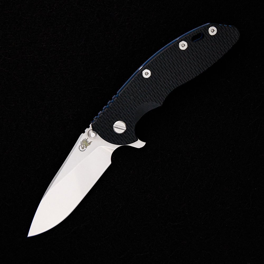 Hinderer Knives XM-18 3.5″ – Slicer S45VN – Tri-Way – Battle Blue – Black G10