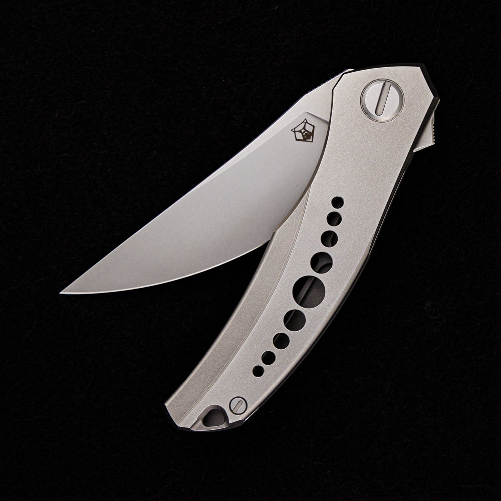 Shirogorov Knives / Walter Randolph Quantum “Hydronian” – Cromax PM Blade – MRBS